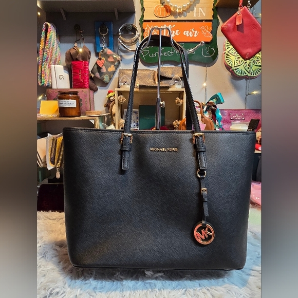 Michael Kors Black safiano Leather Tote Bag guc - Picture 1 of 14